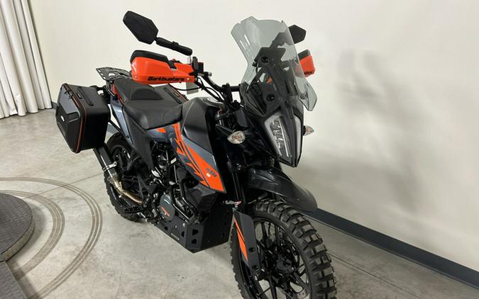 2022 KTM Adventure 390