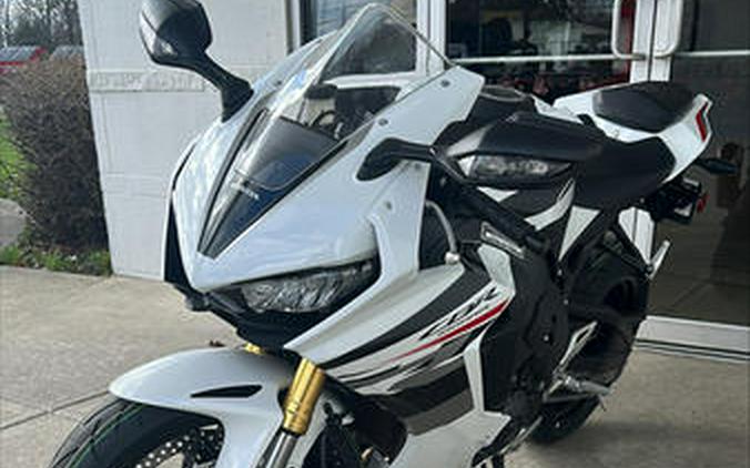 2026 Honda® CBR1000RR ABS