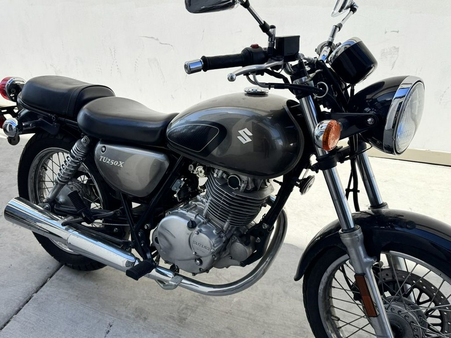 2011 Suzuki TU250X