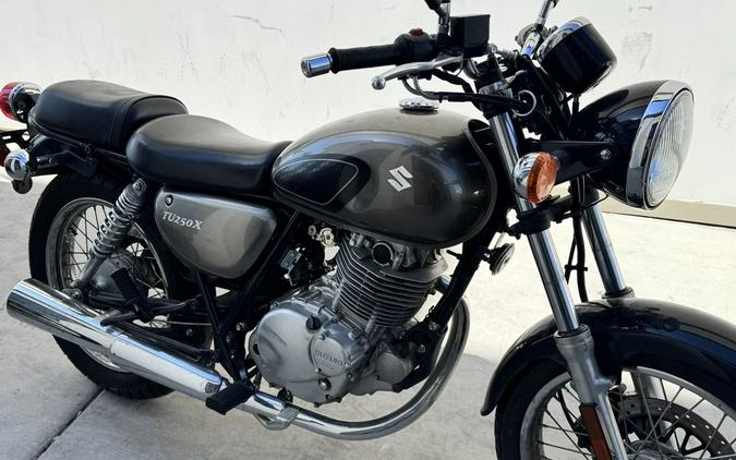 2011 Suzuki TU250X