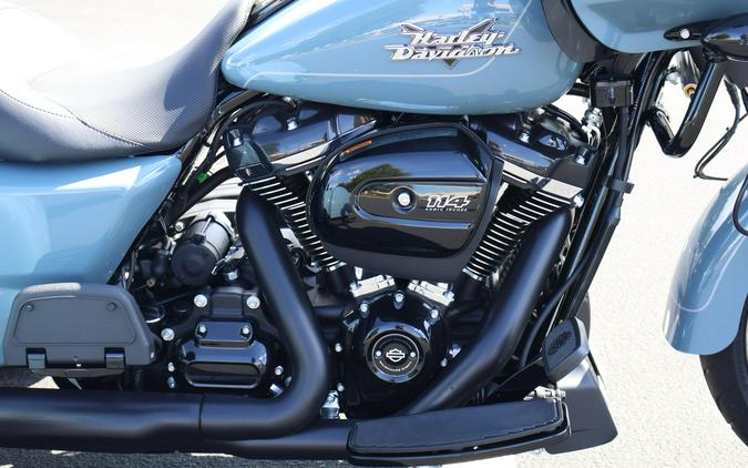 2024 Harley-Davidson® Road Glide® 3 Sharkskin Blue - Black Finish