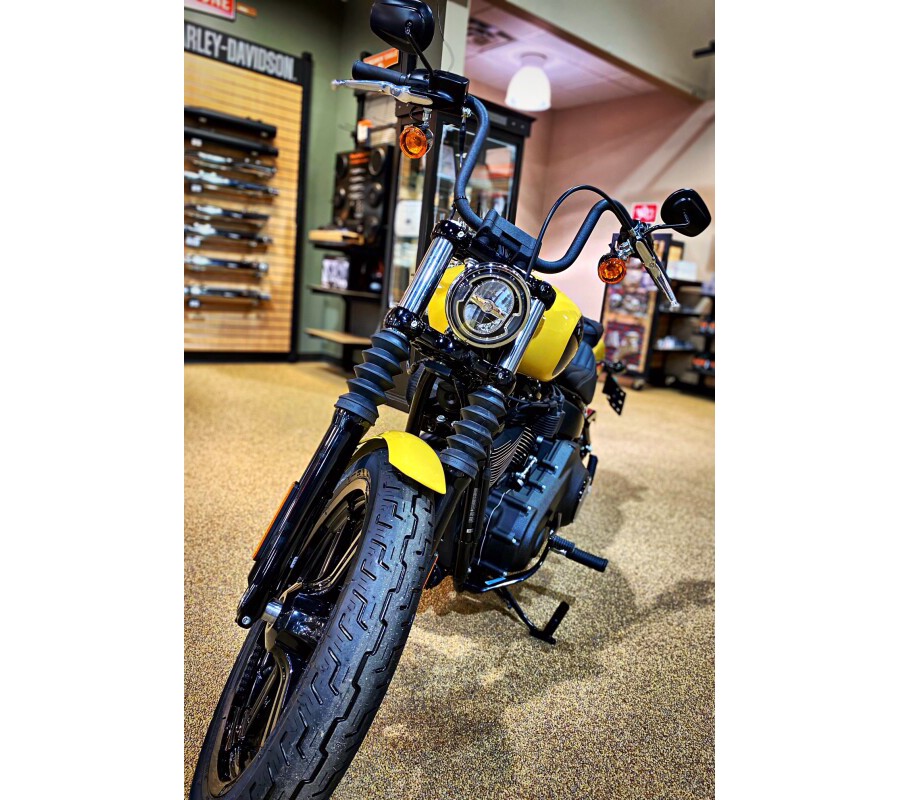 2023 Harley-Davidson Street Bob 114 Industrial Yellow/Vivid Black – Black Fi
