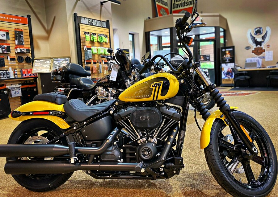 2023 Harley-Davidson Street Bob 114 Industrial Yellow/Vivid Black – Black Fi