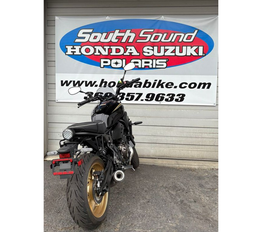 2024 Yamaha XSR700MW