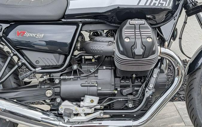 2024 Moto Guzzi V7 Special