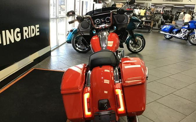 2026 Harley-Davidson® Road Glide® Blood Orange Chrome Trim