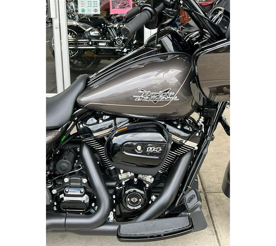 2023 Harley-Davidson Road Glide® 3