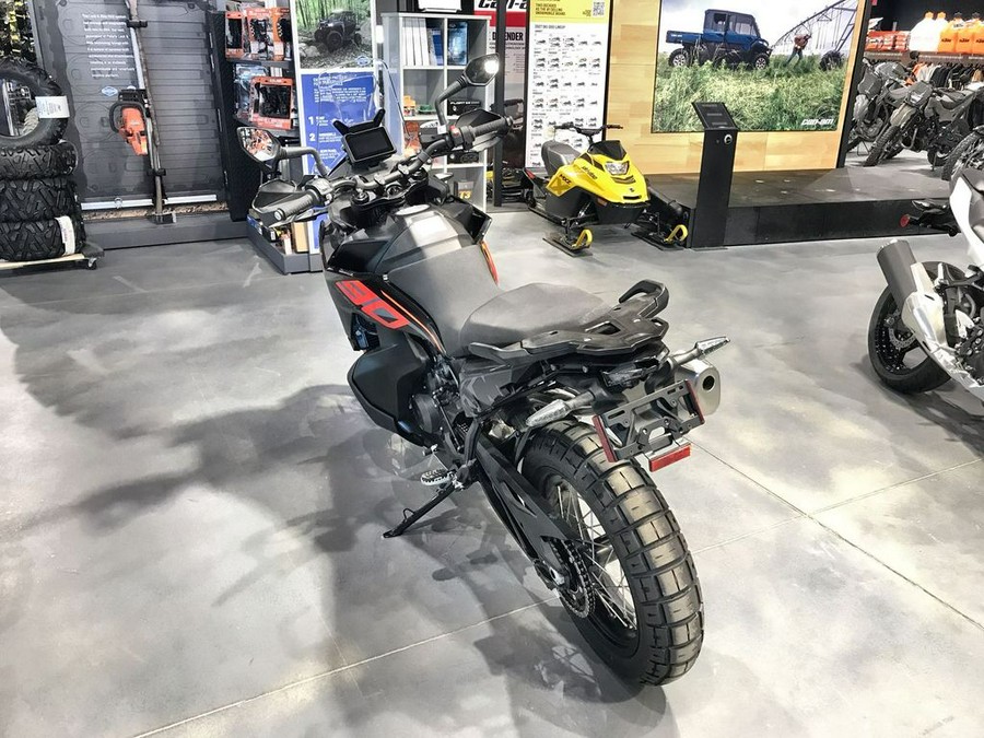 2024 KTM 790 Adventure