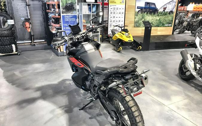 2024 KTM 790 Adventure