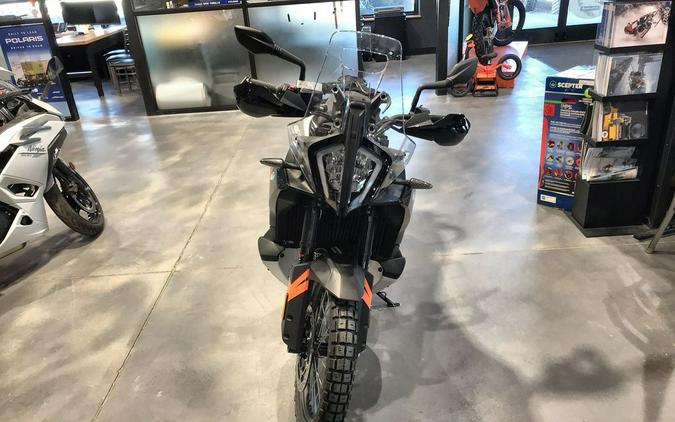 2024 KTM 790 Adventure