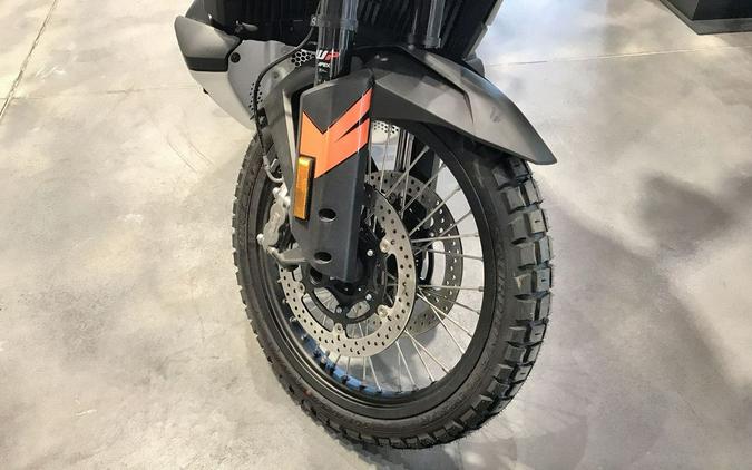 2024 KTM 790 Adventure