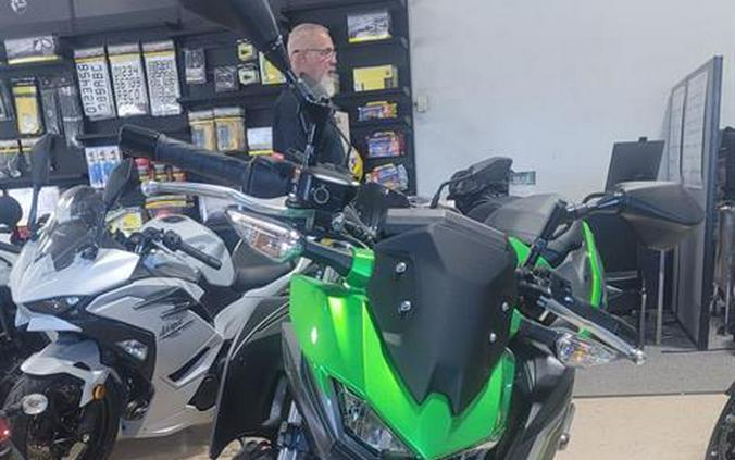 2024 Kawasaki Z500 ABS