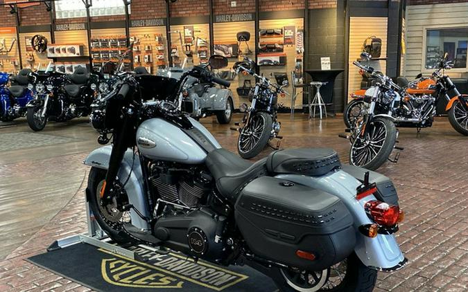 2024 Harley-Davidson Softail FLHCS - Heritage Classic