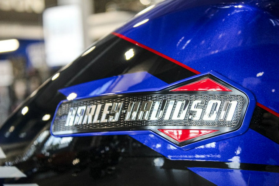 2025 Harley-Davidson FLHXSE - CVO Street Glide