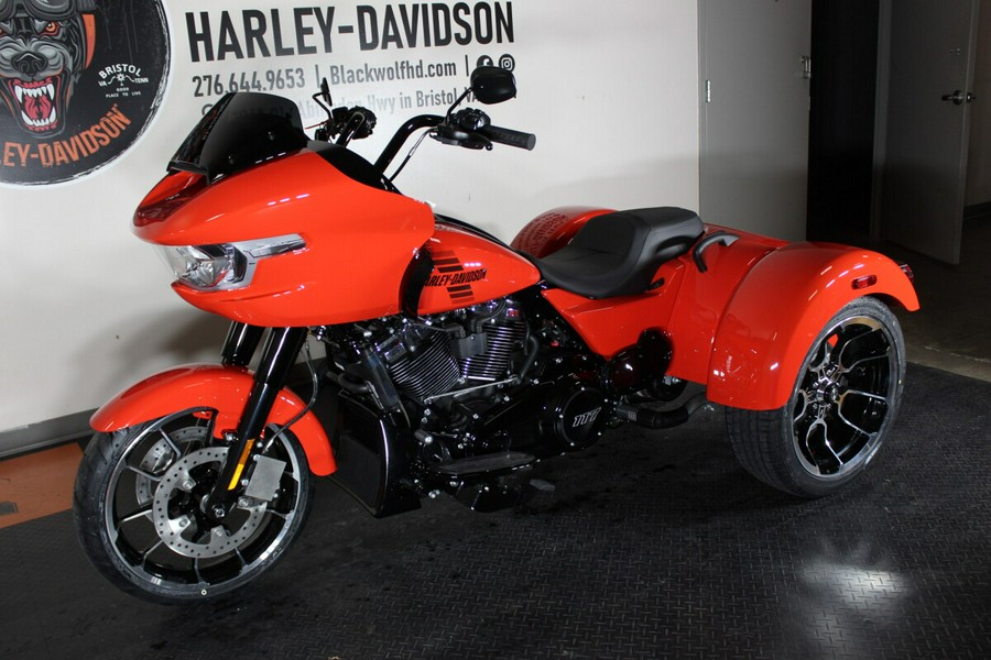 2026 Harley-Davidson® FLTRT Road Glide 3