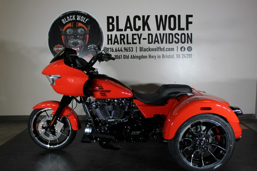 2026 Harley-Davidson® FLTRT Road Glide 3