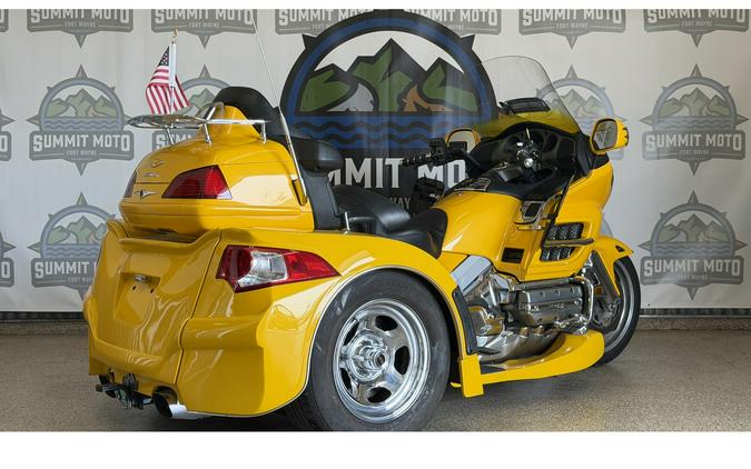 2005 GOLD WING TRIKE - Honda