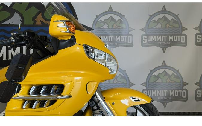 2005 GOLD WING TRIKE - Honda