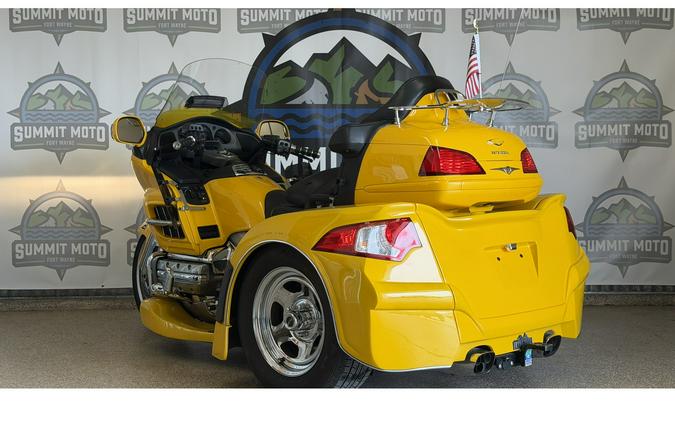 2005 GOLD WING TRIKE - Honda