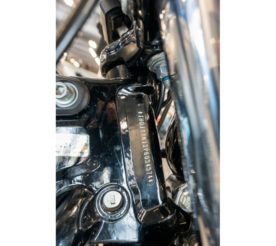 2023 Harley-Davidson Softail FXBBS - Street Bob 114