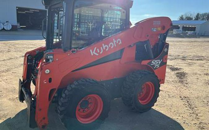 2023 Kubota ssv75