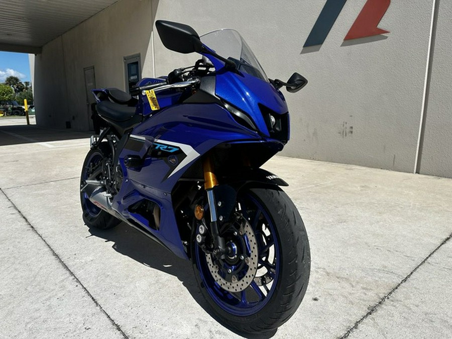 2025 Yamaha YZF R7