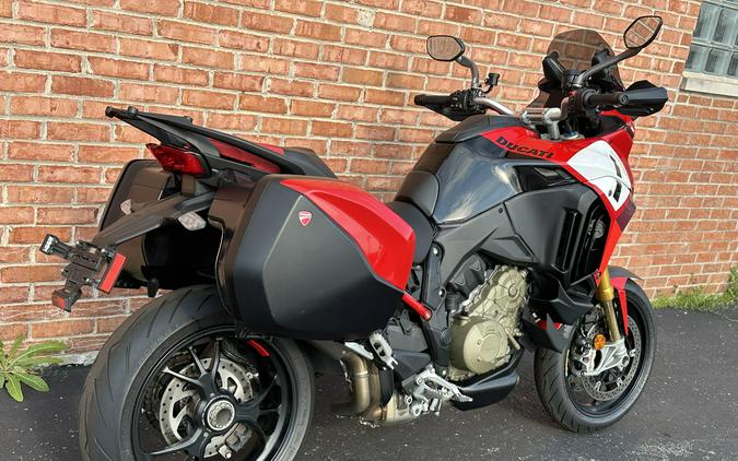 2023 Ducati Multistrada V4 Pikes Peak