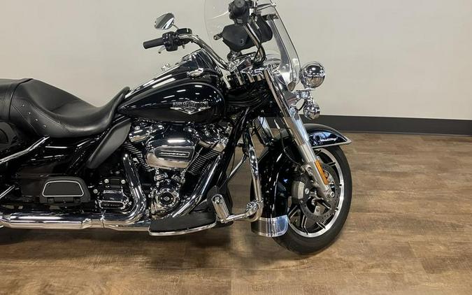 2017 Harley-Davidson® FLHR - Road King®