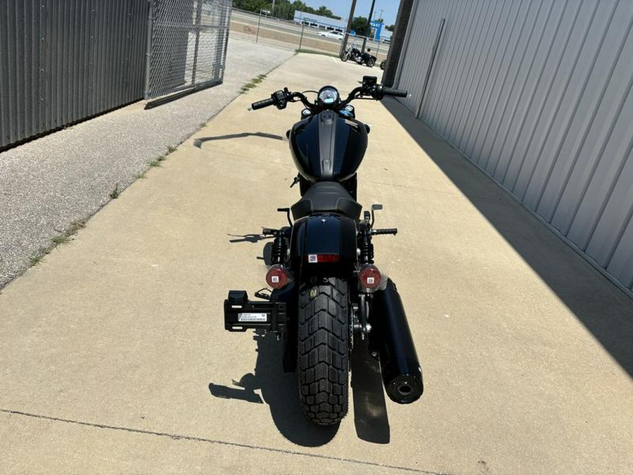 2025 Indian Motorcycle® Scout® Bobber Black Metallic