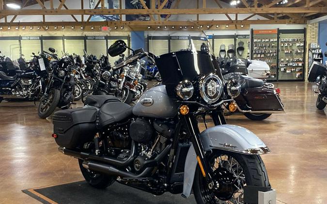 2024 Harley-Davidson Softail FLHCS - Heritage Classic