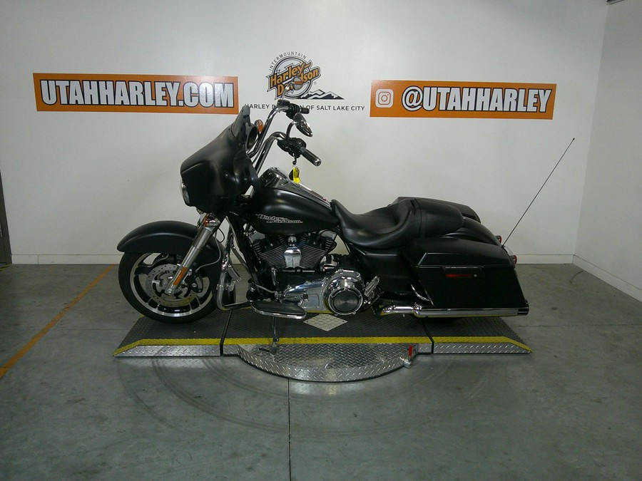 2013 Harley-Davidson Street Glide®
