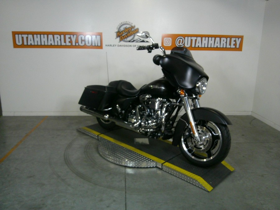 2013 Harley-Davidson Street Glide®