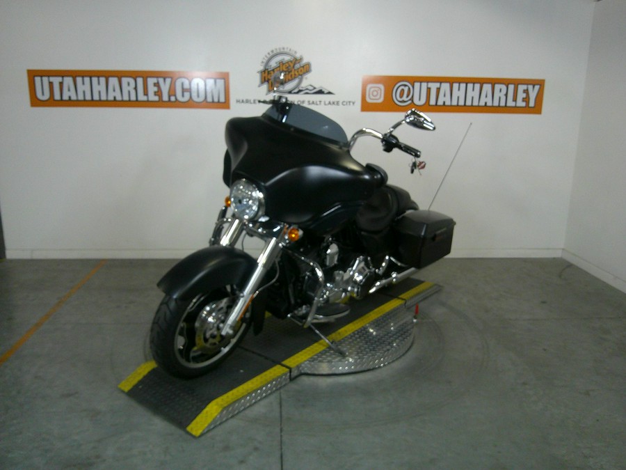 2013 Harley-Davidson Street Glide®