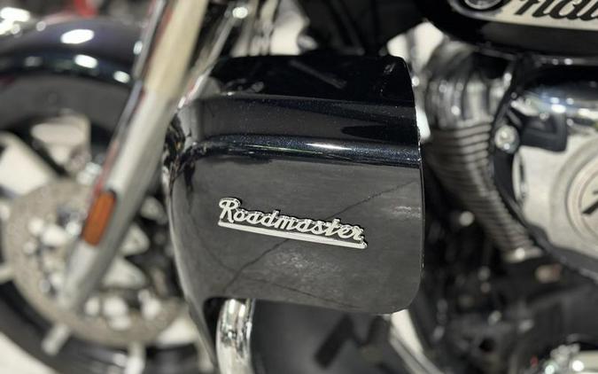 2022 Indian Motorcycle® Roadmaster® Limited Black Azure Crystal