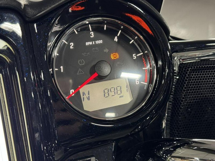 2022 Indian Motorcycle® Roadmaster® Limited Black Azure Crystal