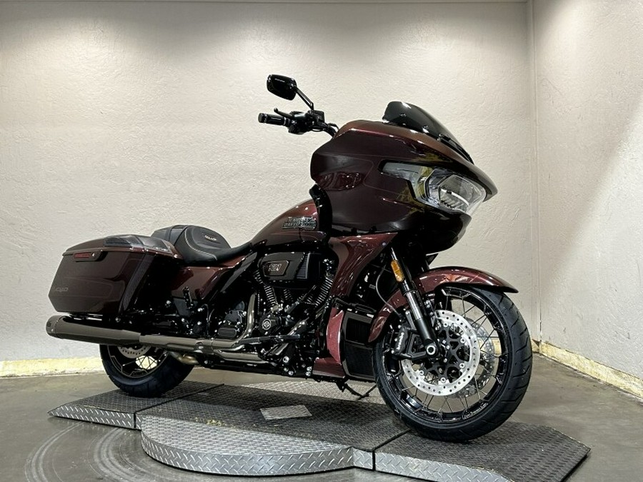 Harley-Davidson CVO™ Road Glide 2024 FLTRXSE 84448244 COPPERHEAD W/ PINSTRIP