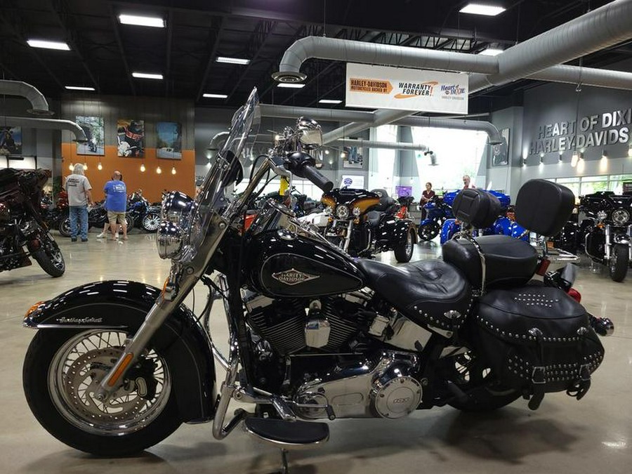 2015 Harley-Davidson® FLSTC - Heritage Softail® Classic