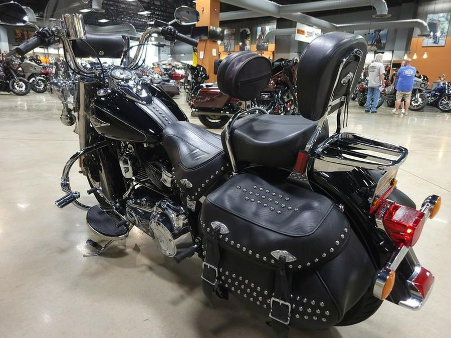 2015 Harley-Davidson® FLSTC - Heritage Softail® Classic