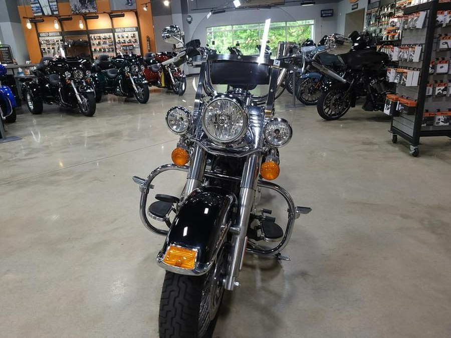 2015 Harley-Davidson® FLSTC - Heritage Softail® Classic