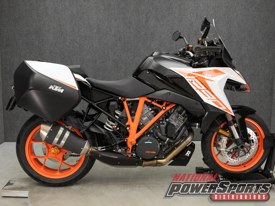 2019 KTM 1290 SUPER DUKE GT W/ABS