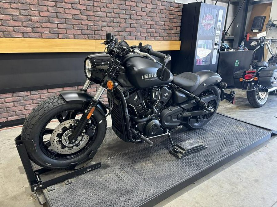 2025 Indian Motorcycle® Scout® Bobber Limited Black Smoke