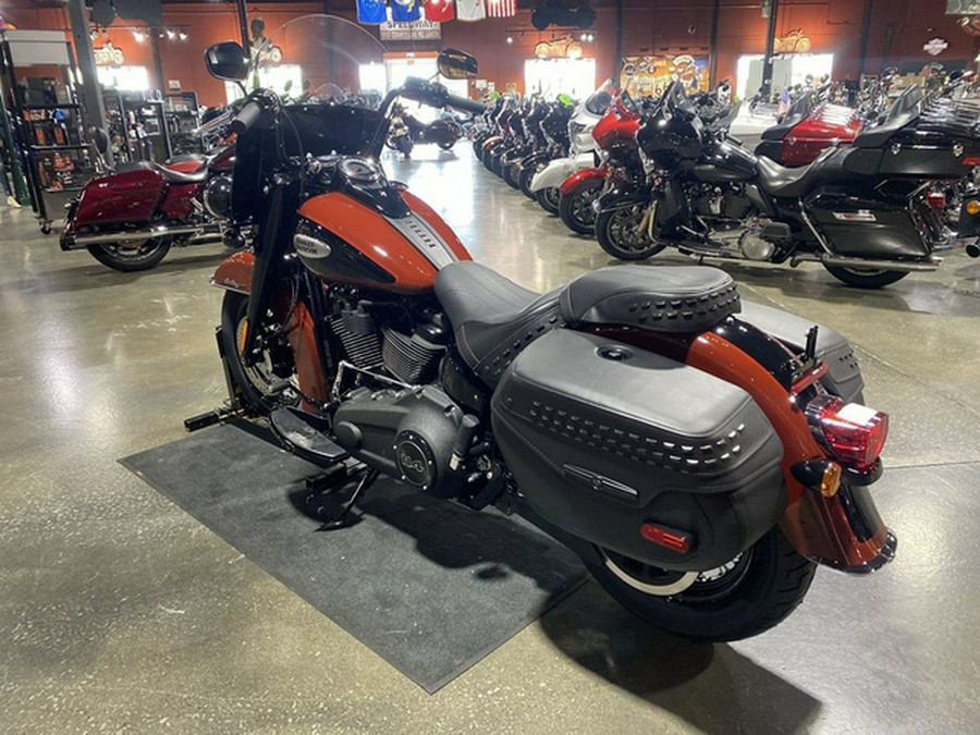 2024 Harley-Davidson Softail FLHCS - Heritage Classic