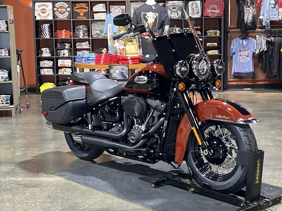 2024 Harley-Davidson Softail FLHCS - Heritage Classic