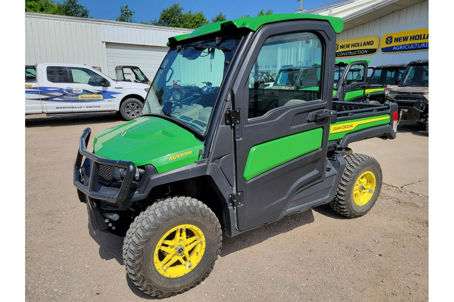 2022 John Deere Gator XUV835R
