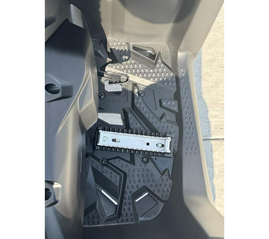 2025 CFMOTO CFORCE 600