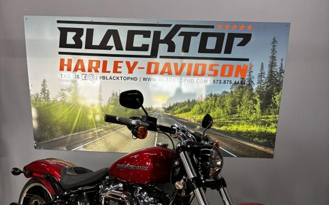 2019 Harley-Davidson® Breakout® 114 WICKED RED W/PINSTRIPE