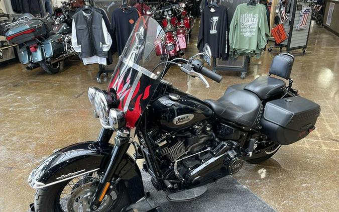 2021 Harley-Davidson FLHCS - Heritage Classic 114