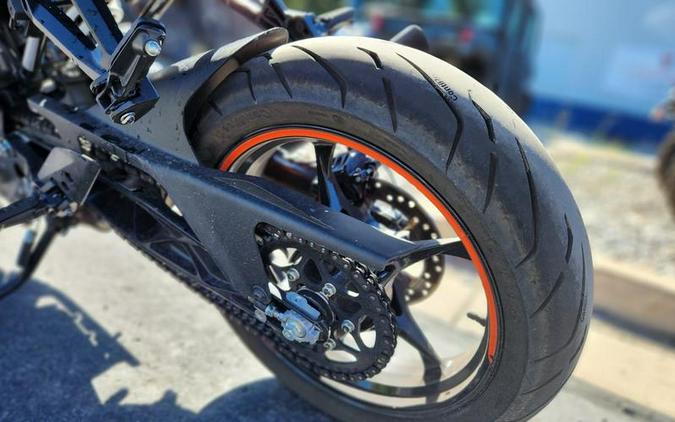 2022 KTM RC 390