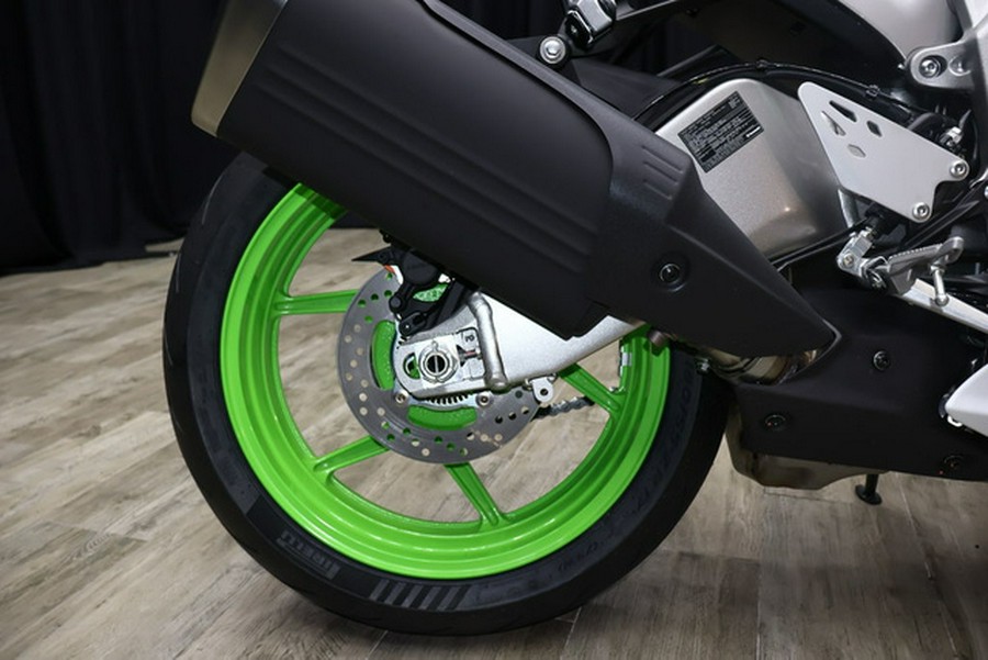 2024 Kawasaki Ninja ZX-6R 40Th Anniversary Edition ABS