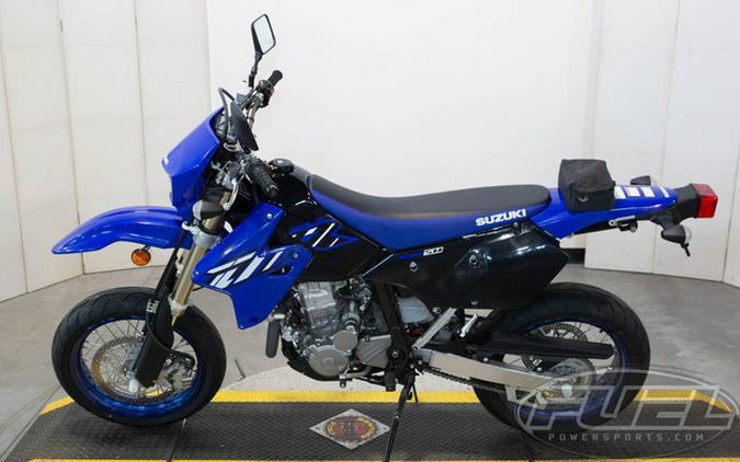 2023 Suzuki DR-Z 400SM